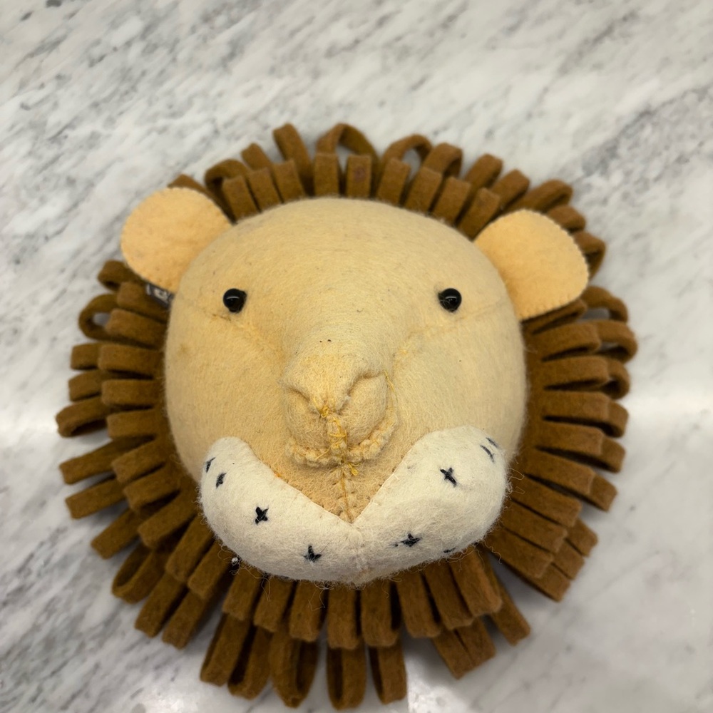 Felt Lion Head Wall Decor
